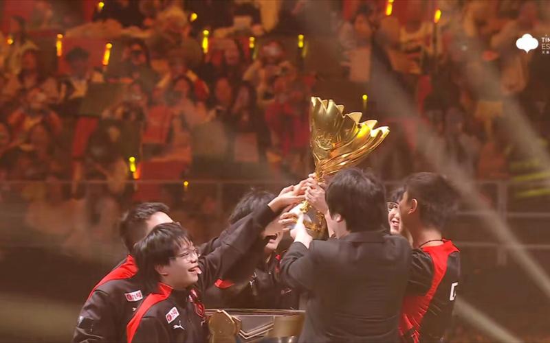 Astralis 通过击败 NAVI 晋级 BLAST Bounty Fall 2025 LAN