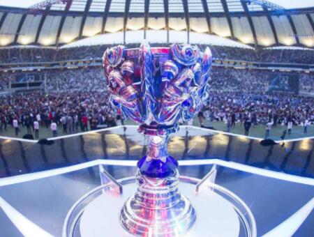 LPL官宣夏季赛决赛举办地点：将于8月30日在南京青奥体育公园举办