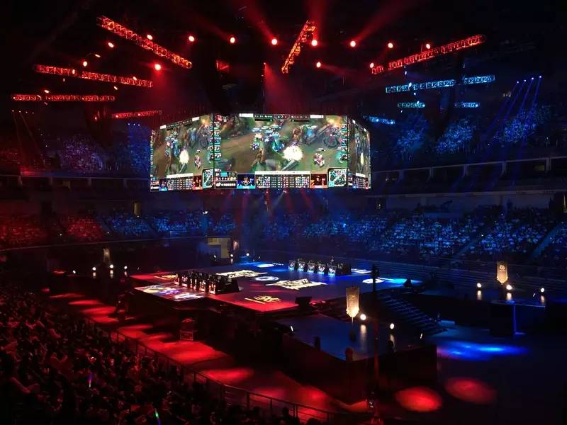 兵不血刃轻松取胜，EDG 2-0 UP取得7连胜