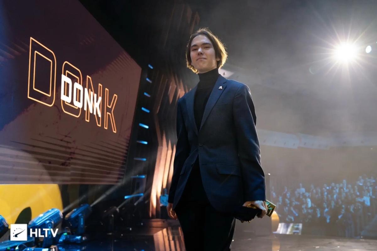 英雄联盟S12四强赛：T1 3：1战胜JDG，LPL战队全部止步S12